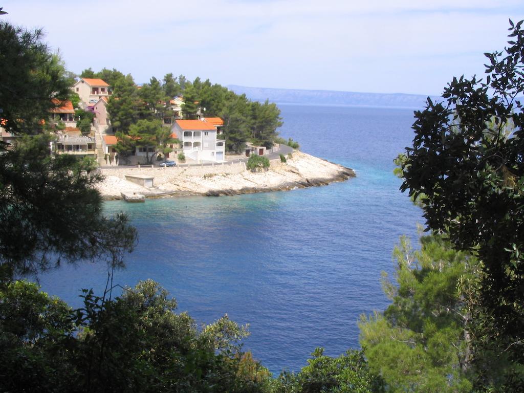 Apartments Gugic Приградица Экстерьер фото